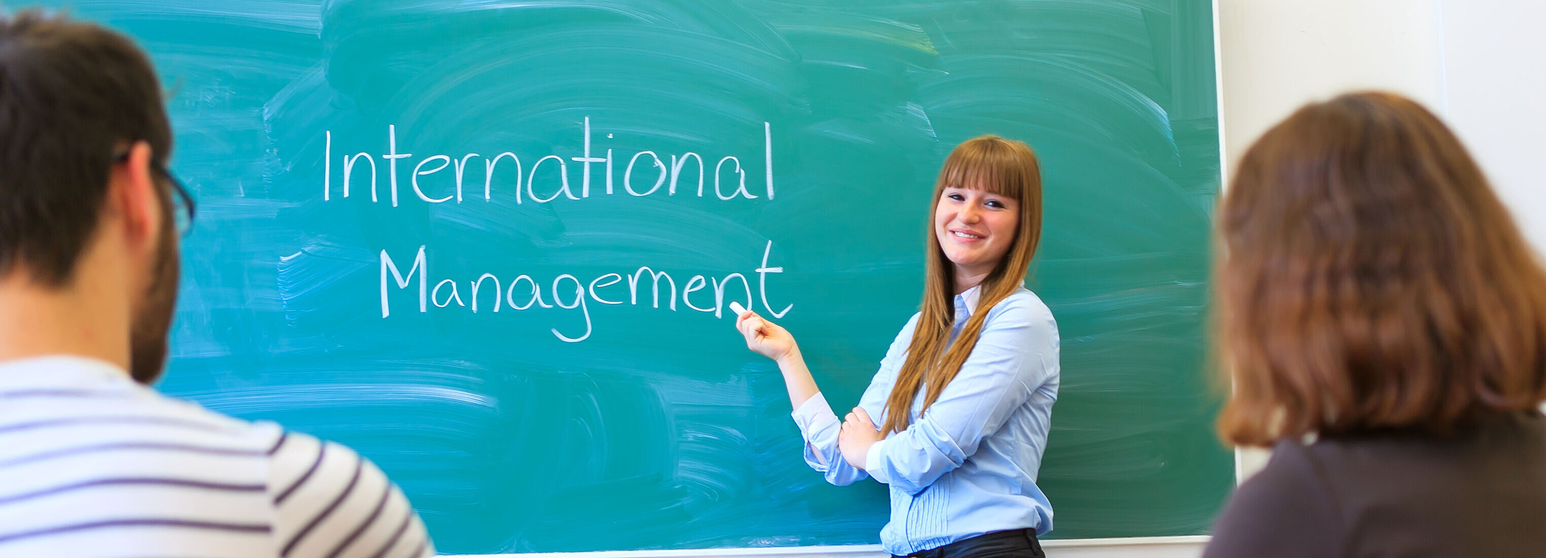 Illustration International Management Bachelor