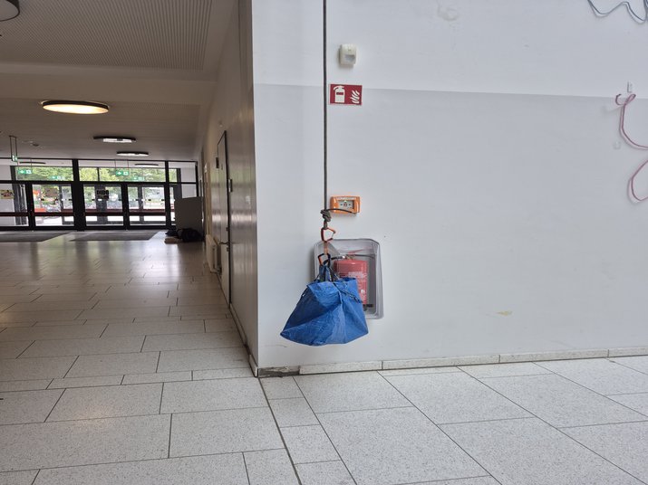 Sport4MINT-Station Aufzug Herabgelassener Seilzug mit Beutel