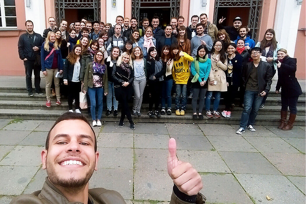 Group photo of exchange students