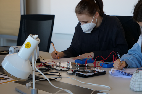 Schülerwettbewerb ExperiWatt 2022 © Anika Schreyer HTWK Leipzig