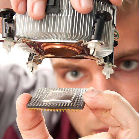 Studiengang Elektro- und Informationstechnik Master Symbolbild Studiengang Elektro- und Informationstechnik Master