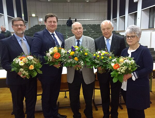 Prof. Randolf Dieckmann, Prof. Markus Krabbes, Dr. Jochen Staude, Prof. Klaus-Peter Schulze, Marion Görner (v.li., Foto: HTWK Leipzig)