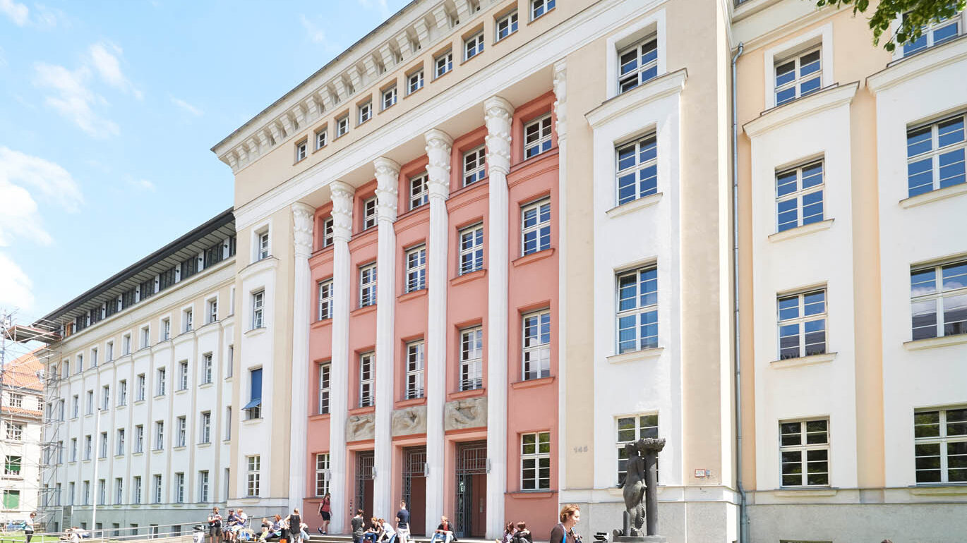 HTWK Lipsius-Bau Außenansicht