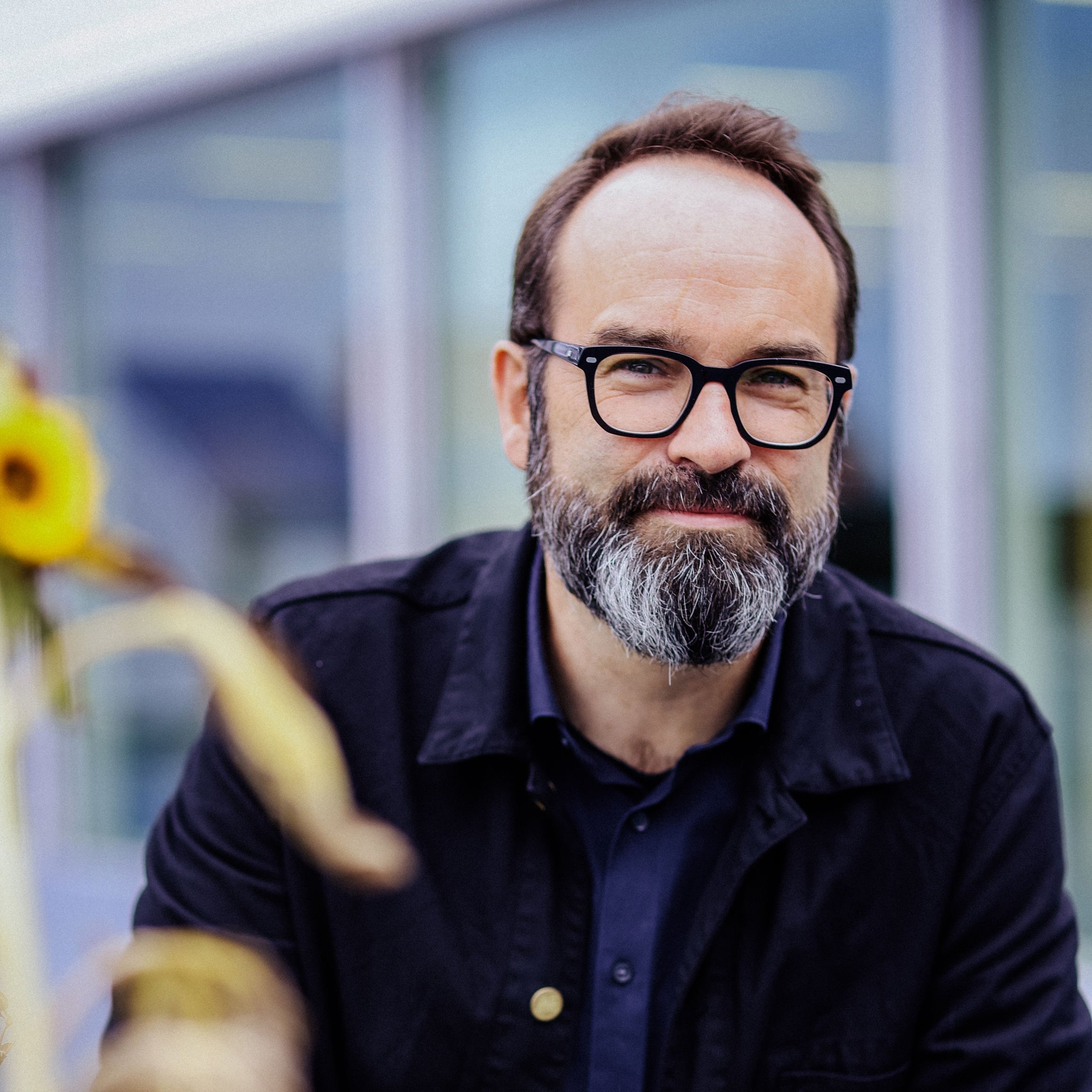 Zur Portraitseite von Prof. Schneider