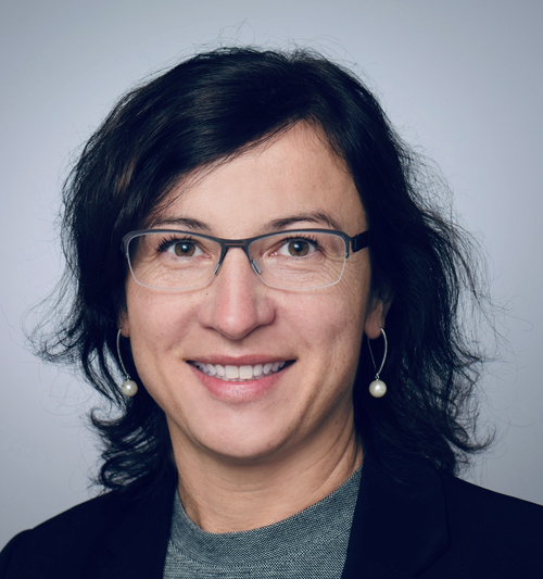 Von Bits zu Bauteilen – wie Informatik und Maschinenbau gemeinsam Innovation gestalten Von Bits zu Bauteilen – wie Informatik und Maschinenbau gemeinsam Innovation gestalten