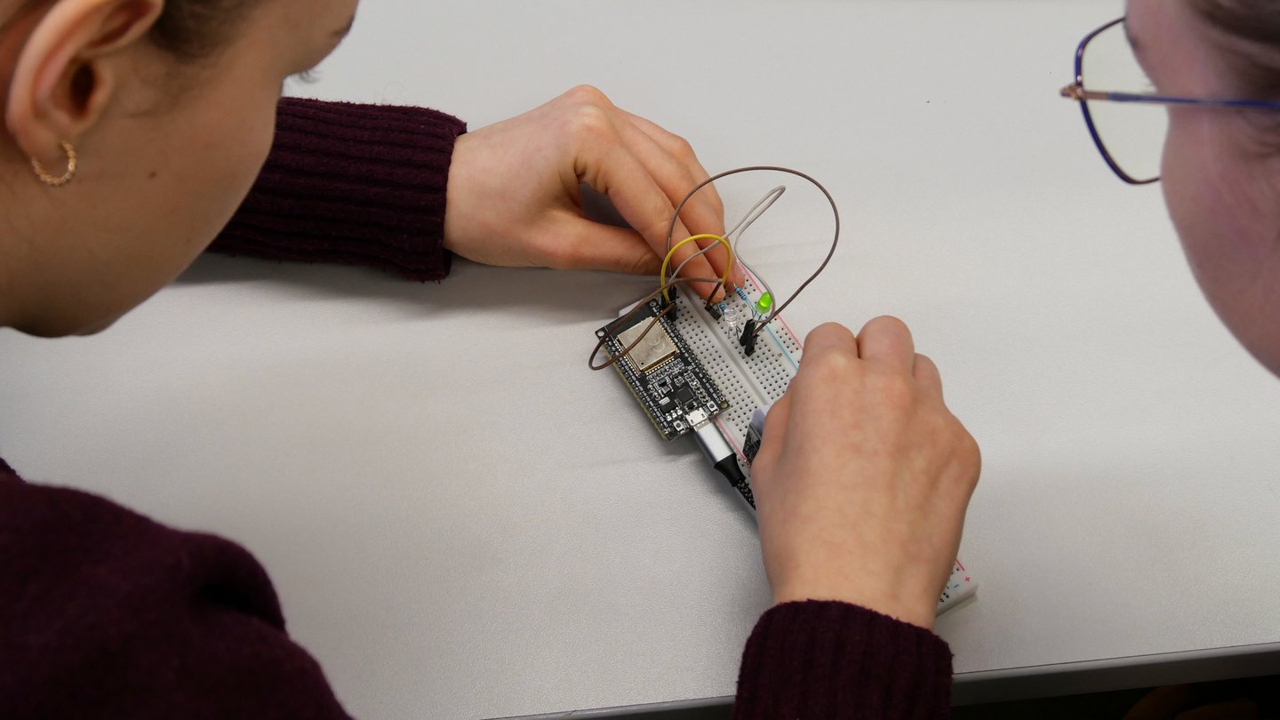 Einblicke in den Sense Map Workshop der Ferienhochschule für Girls im Winter 2026