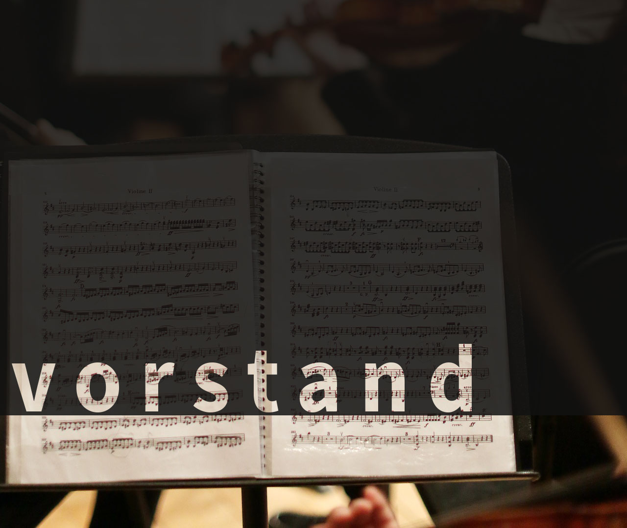 Über ein Bild von einem Notenheft wurde per Computer das Wort "Vorstand" gelegt.