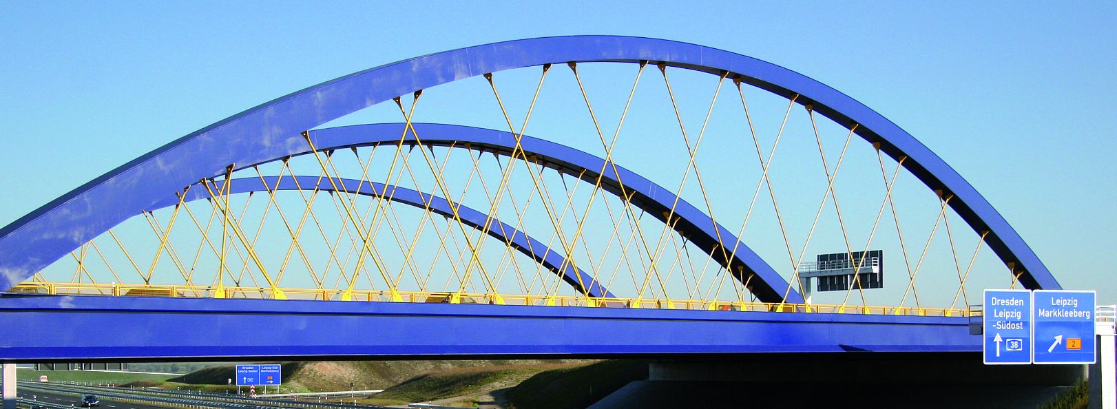 blaue Brücke