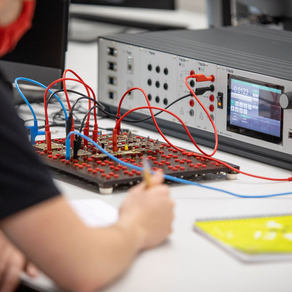 Symbolbild Studiengang Informations- und Kommunikationstechnik Bachelor