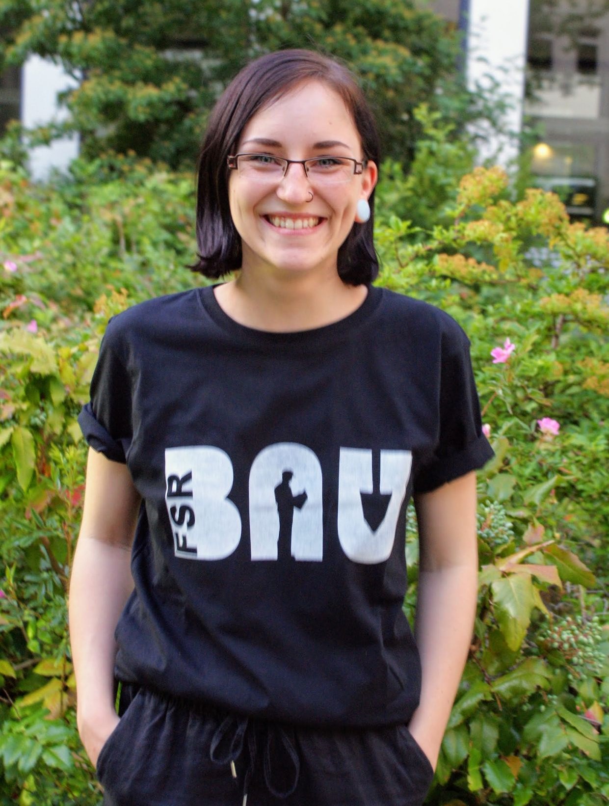 Christin Schenk Christin Schenk, Co-Sprecherin des Fachschaftsrates Bauwesen (FSR Bau) und Referentin für Lehre und Studium im StuRa der HTWK Leipzig