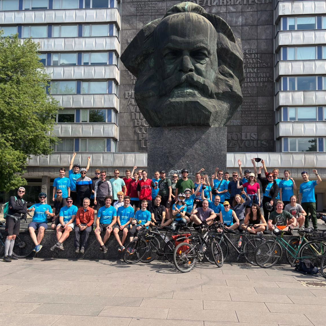 Zum Magazinbeitrag 25 Jahre HTWK-Radtour